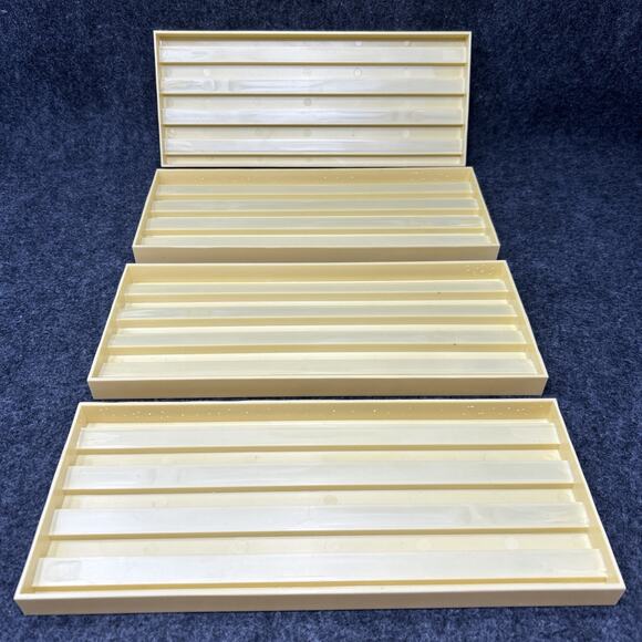 Plastic Domino Tile Holder Racks Set of 4 Grooves for Family Game Night - Picture 4 of 4